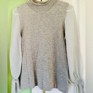Women’s Etcetera gray blouse size small‎